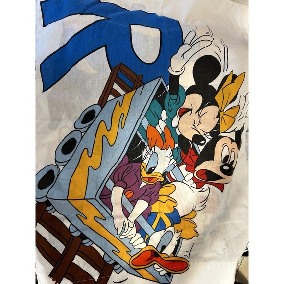 Vintage crib sheets/toddler sheets Disney and Warner Brothers Mickey Daffy Duck - Picture 3 of 10
